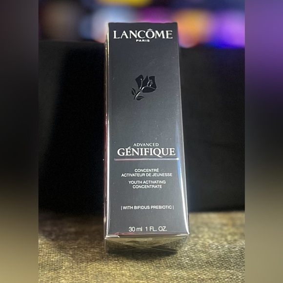 LANCÔME Advanced Génifique Youth Activating Concentrate Face Serum 1.0 fl. oz. - Picture 4 of 9